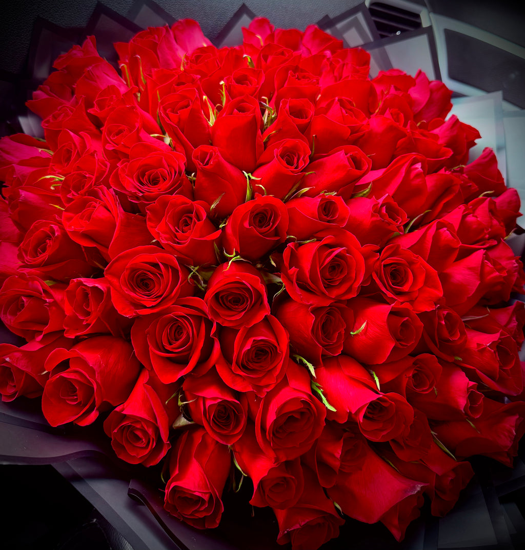 100 Red Roses
